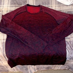 XL Lululemon Mens Long Sleeve Athletic Shirt